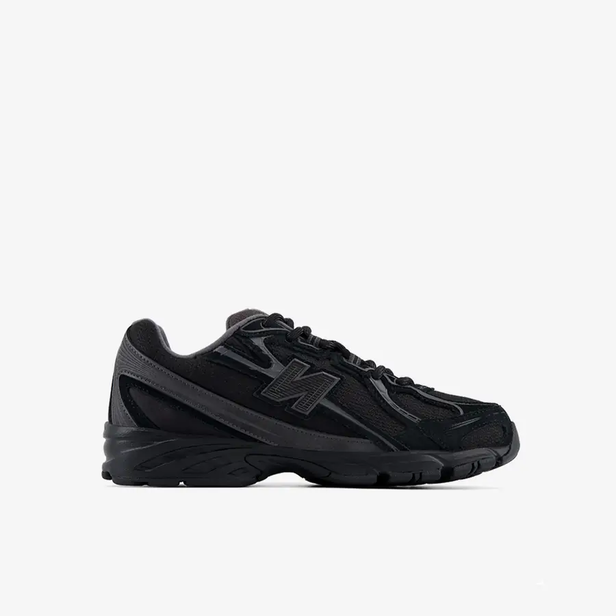 New Balance 740 Kadın Spor Ayakkabı