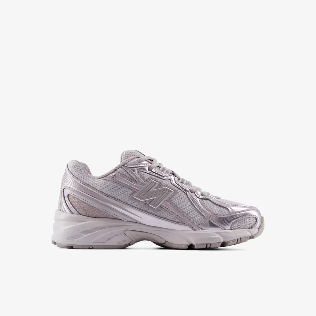 New Balance 740 Kadın Sneaker