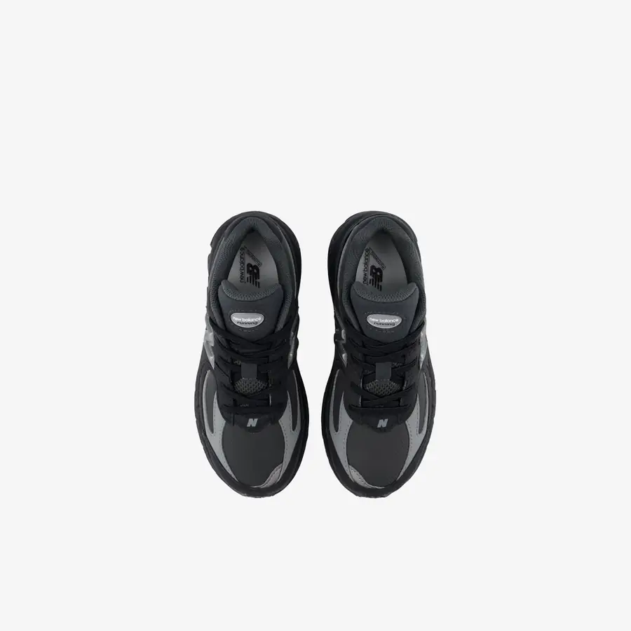 New Balance 2002 Erkek Çocuk Sneaker