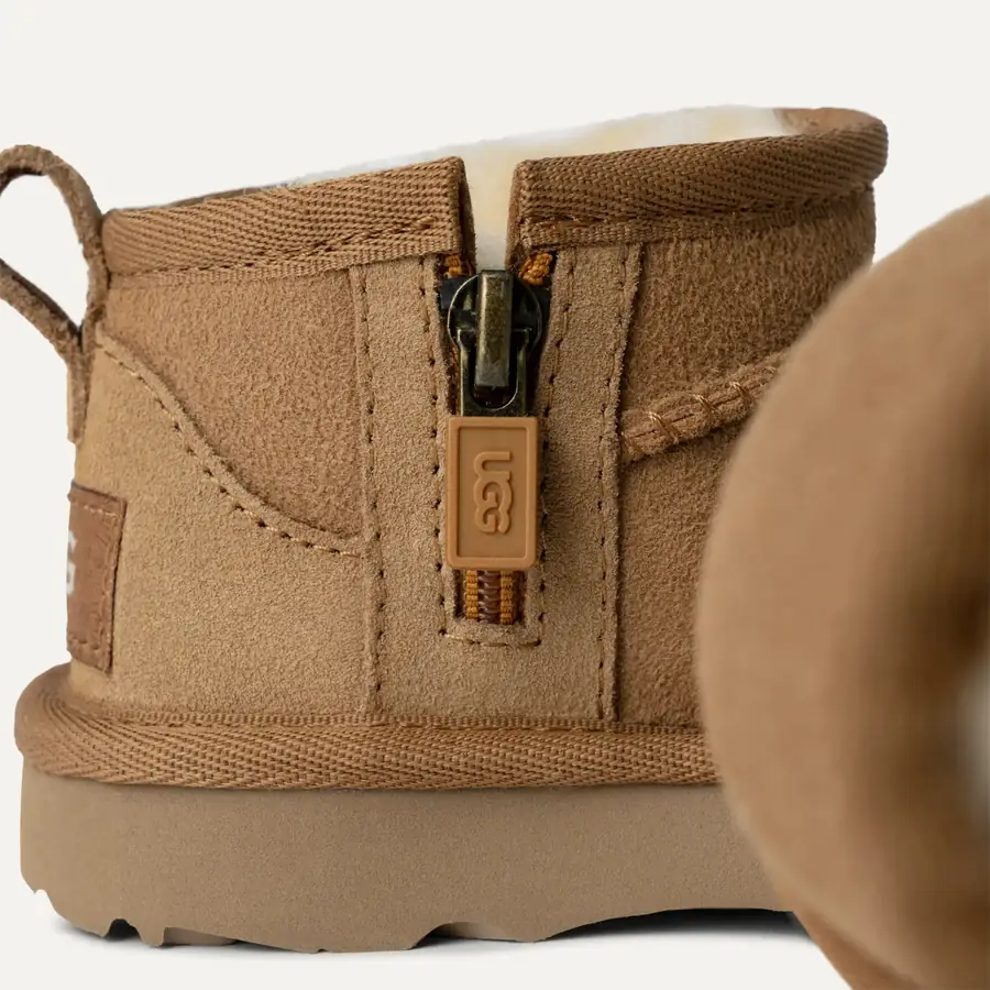 Ugg Classic Ultra Mini Kız Çocuk Bot