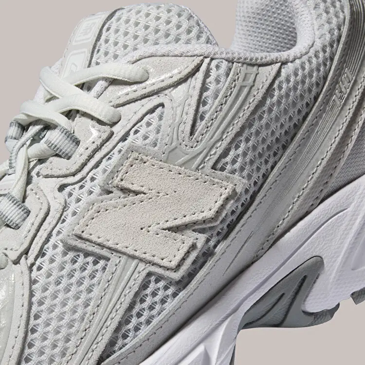 New Balance 740 Kadın Spor Ayakkabı