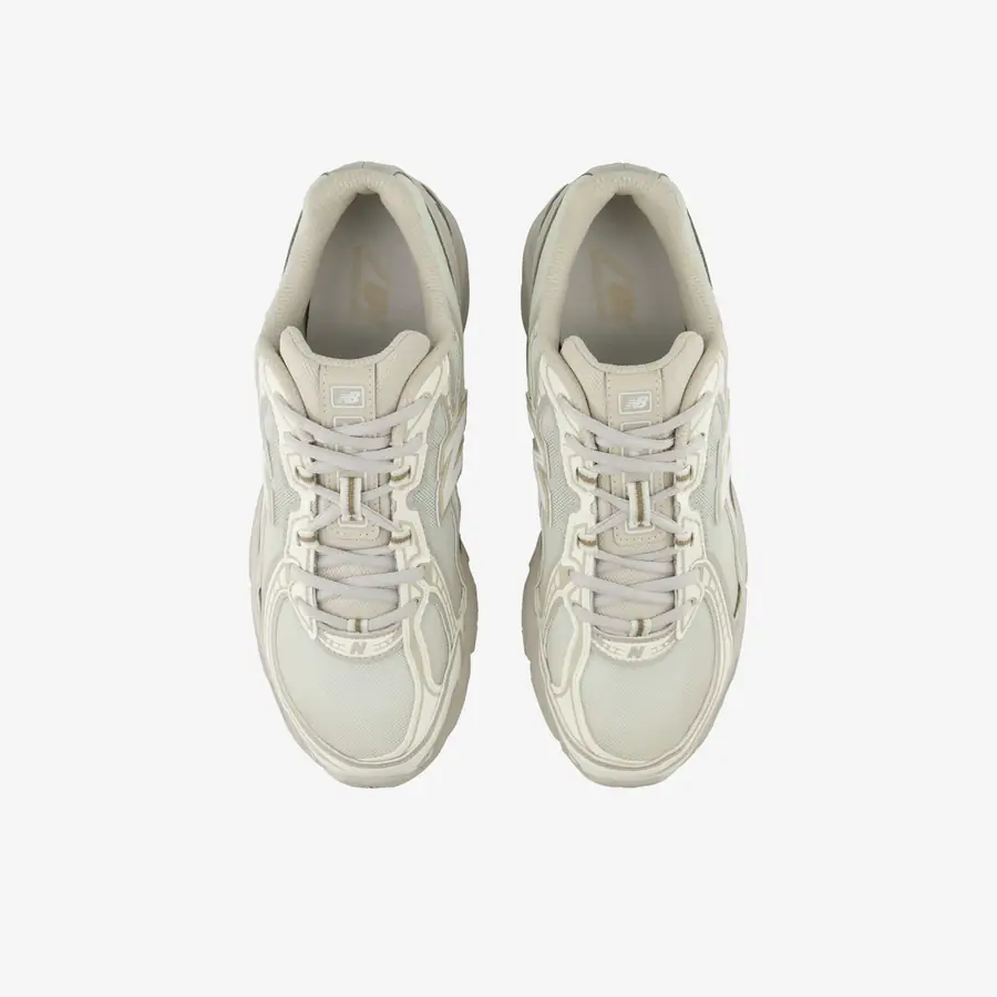 New Balance 740 Kadın Spor Ayakkabı