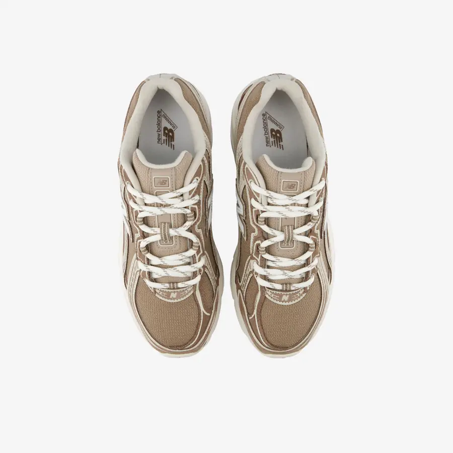New Balance 740 Kadın Spor Ayakkabı