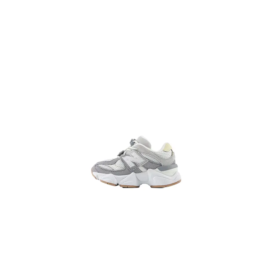 New Balance 9060 Kız Çocuk Kalın Taban Sneaker