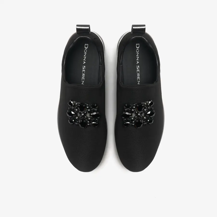 Donna Serena  Kadın