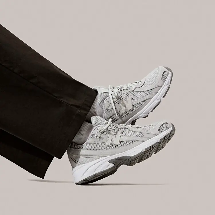 New Balance 740 Kadın Spor Ayakkabı