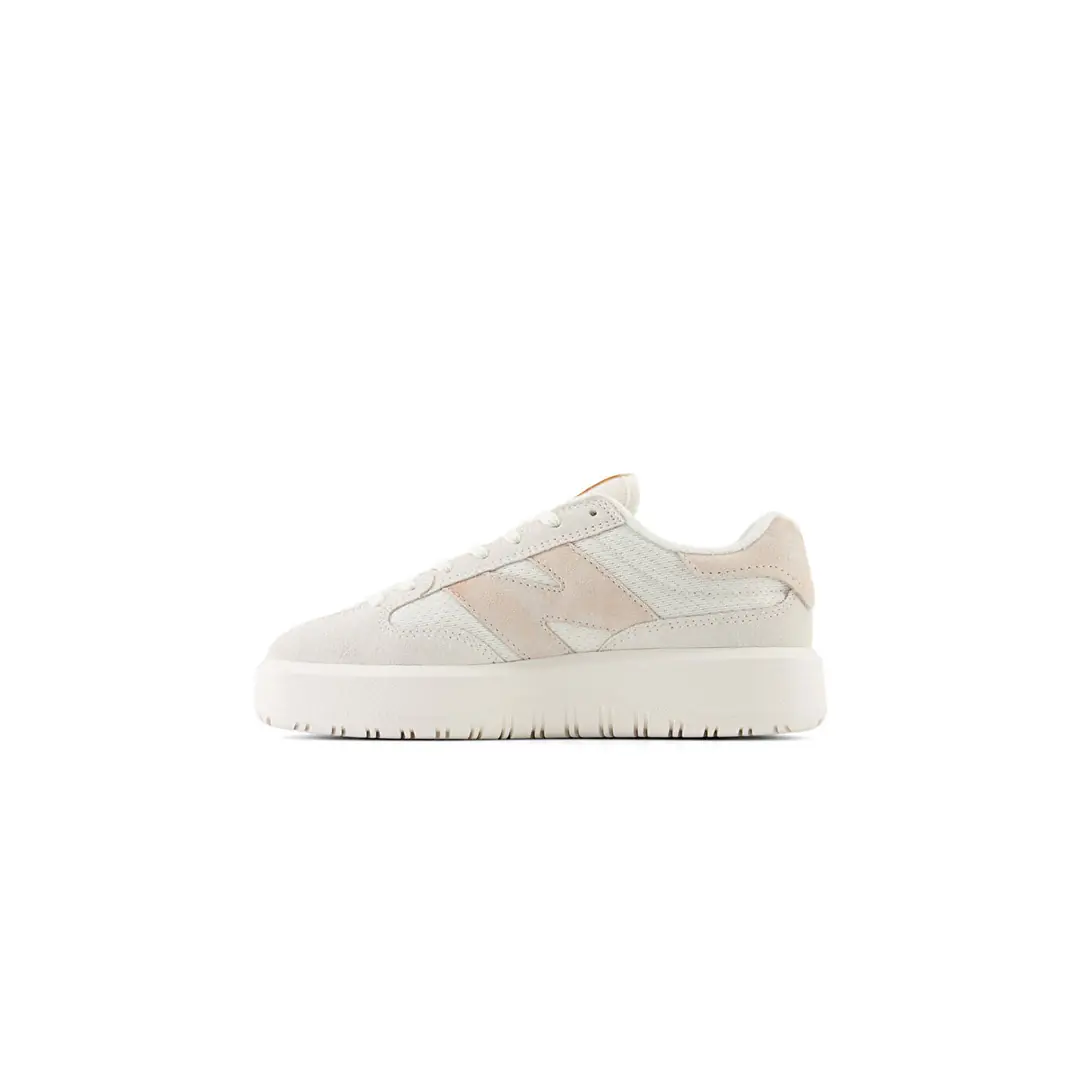 New Balance 302 Kadın Kalın Taban Sneaker