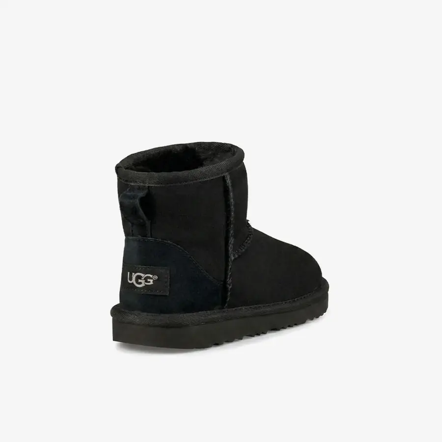 Ugg Classic Mini II Kız Çocuk Bot