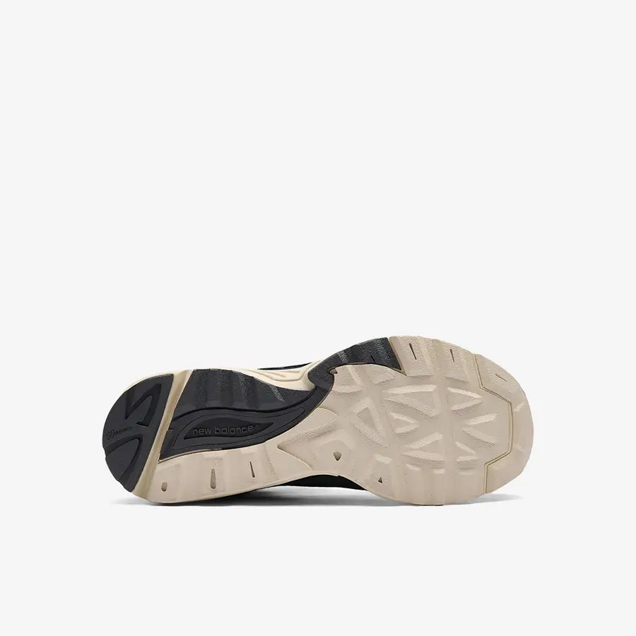 New Balance 878 Erkek Spor Ayakkabı
