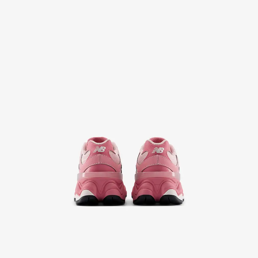 New Balance 9060 Kız Çocuk Sneaker