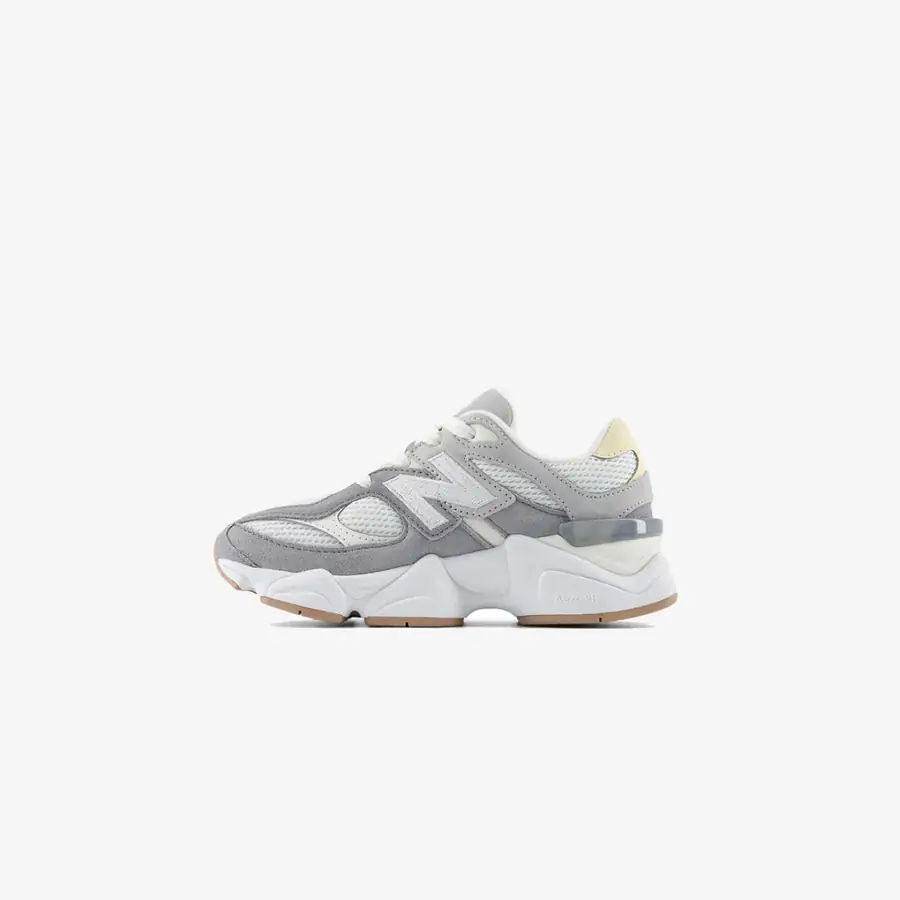 New Balance 9060 Erkek Çocuk Kalın Taban Sneaker