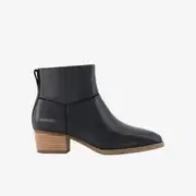 10023539  Black