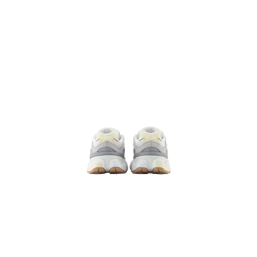 New Balance 9060 Kız Çocuk Kalın Taban Sneaker
