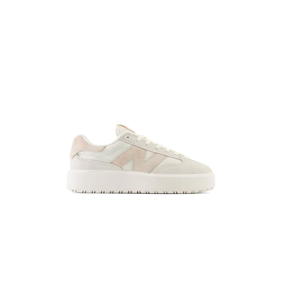 New Balance 302 Kadın Kalın Taban Sneaker