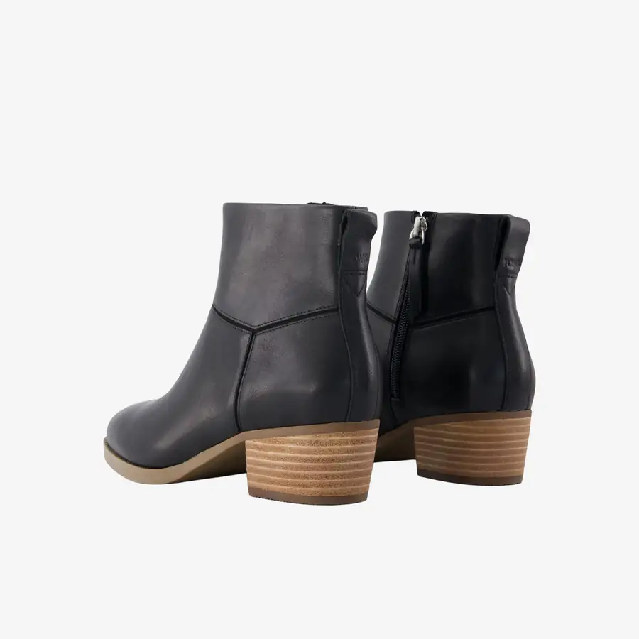 Toms Ella Kadın