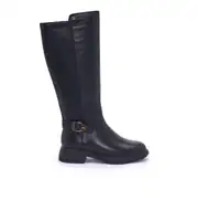 Siyah